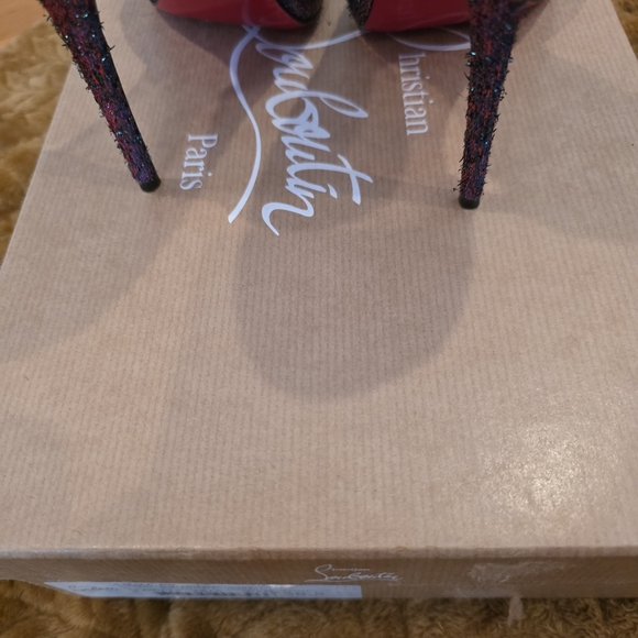 Christian LOUBOUTIN Iriza 100 - Picture 6 of 8